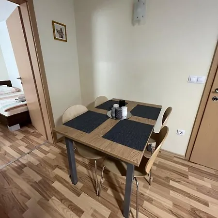Apartma Slivnik *